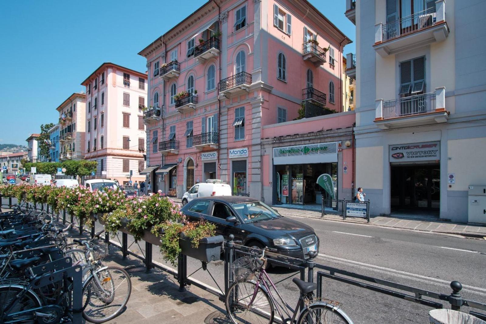Cinque Terre Bridge Apartment Специя Екстериор снимка