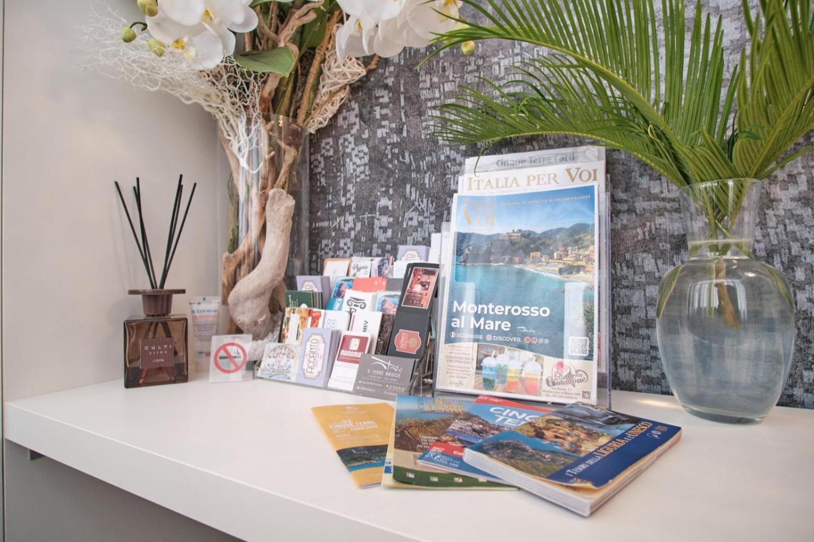 Cinque Terre Bridge Apartment Специя Екстериор снимка