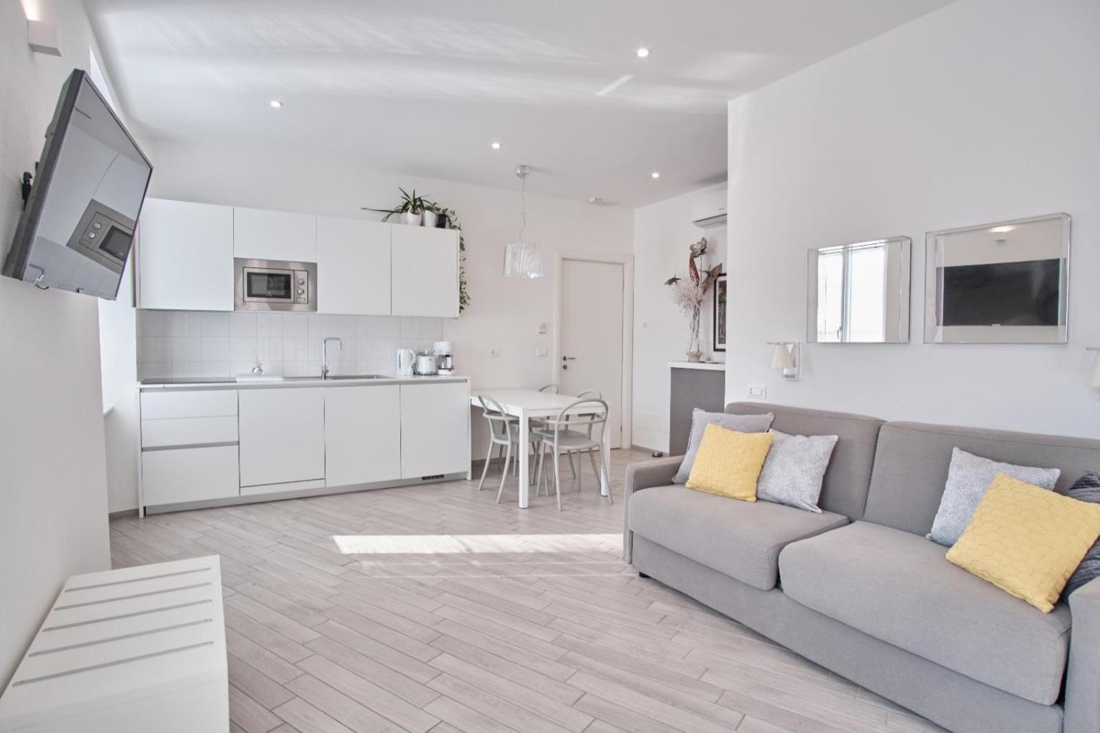 Cinque Terre Bridge Apartment Специя Екстериор снимка